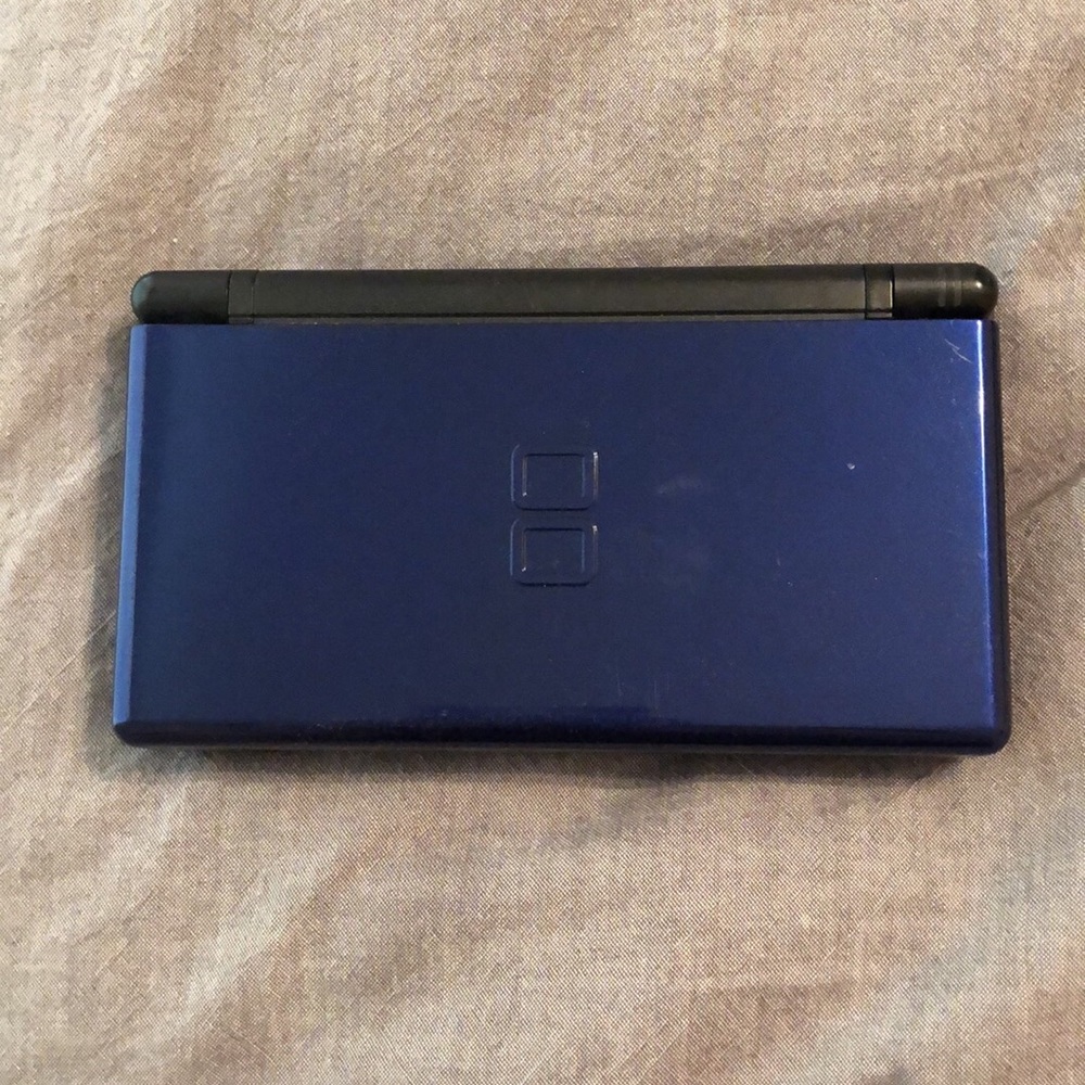 Nintendo DS Lite